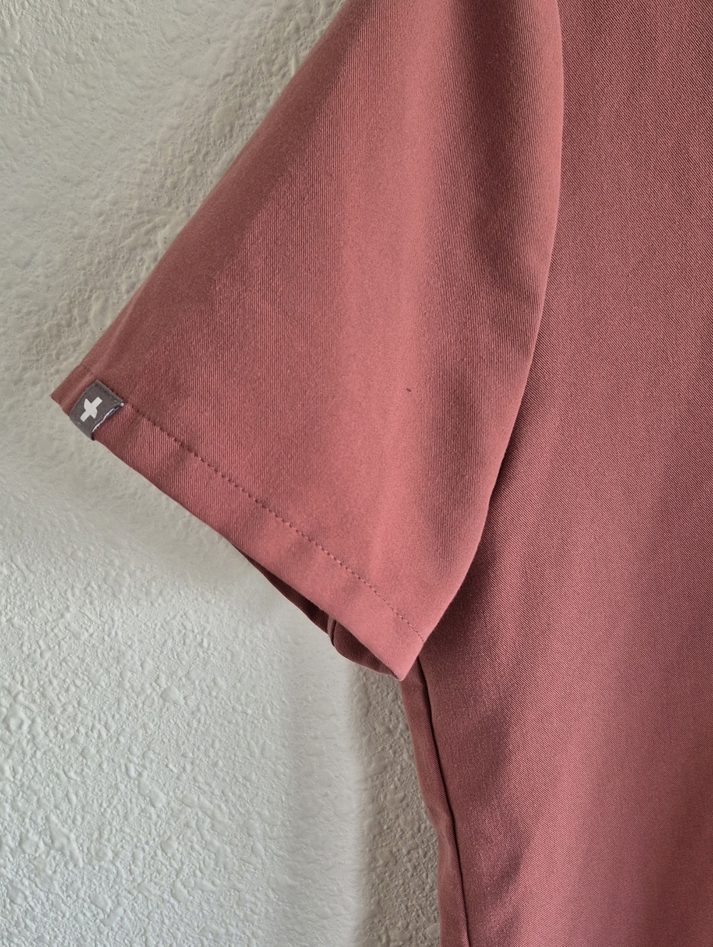 FIGS Women’s Scrub Set Mauve Catarina Top Zamora Joggers Limited Edition Size S - Picture 7 of 16